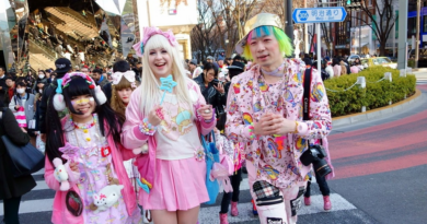 Fashion Anime Lovers Wajib Tahu! 5 Toko Kaos Anime di Tokyo Terbaik dan Terlengkap! - Otaku Mobileague